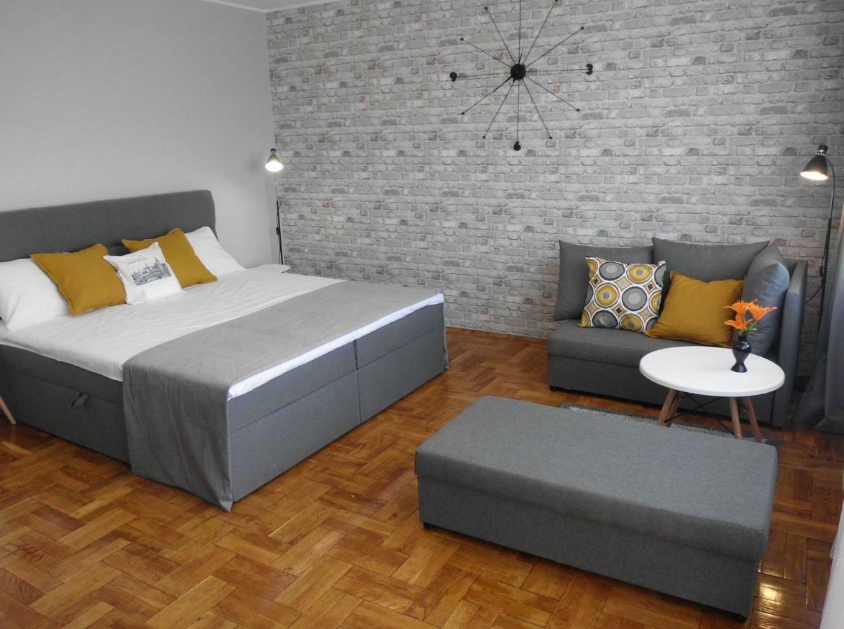 Ares Apartments Przemysl Exterior photo